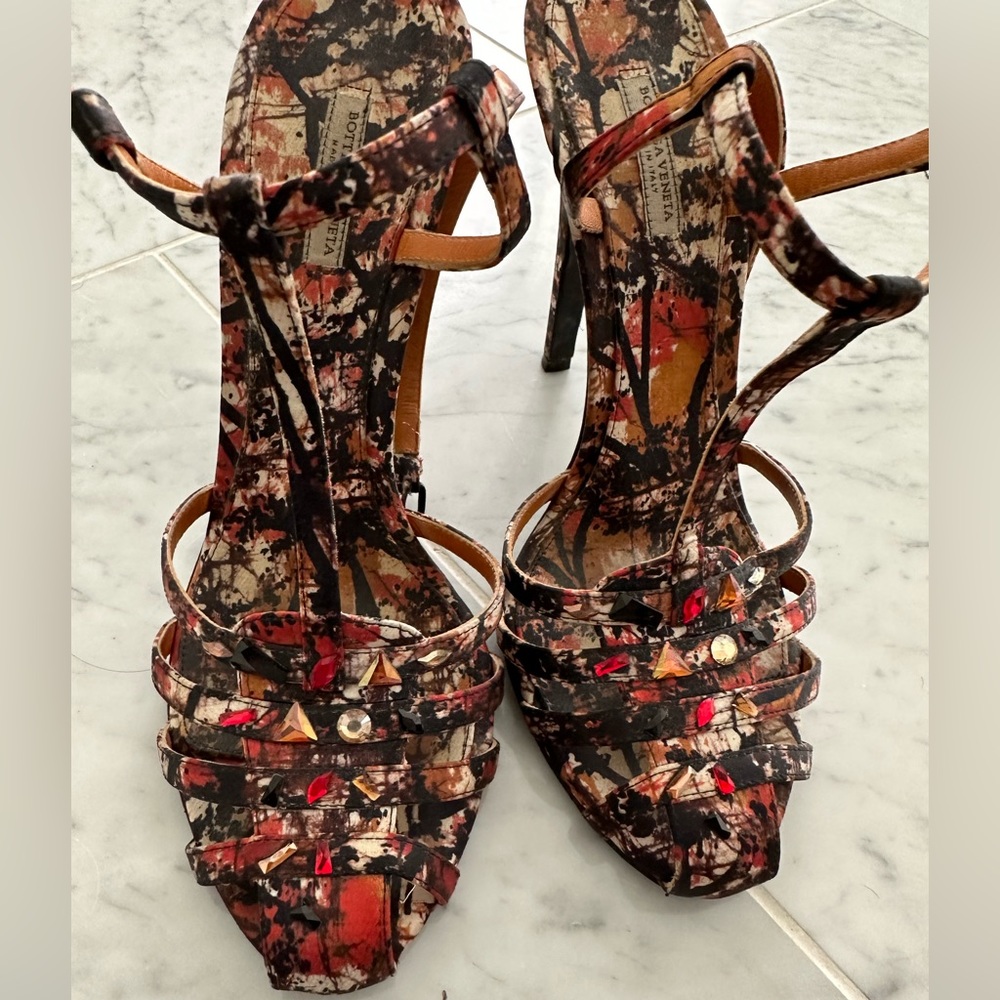 Bottega Veneta size 38